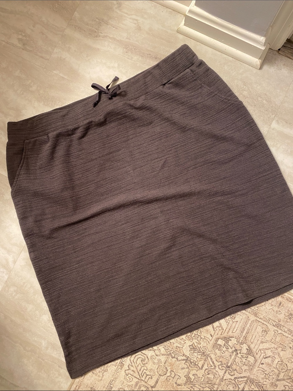 NWOT Main Street Exchange 3X Casual Stretch Charcoal Knit Drawstring Mid Skirt